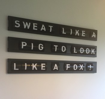 nails by natalie rose london mobile nail technician manicure pedicure corporate minc sweaty betty