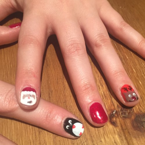 nails by natalie rose london mobile nail technician manicure pedicure christmas nail art